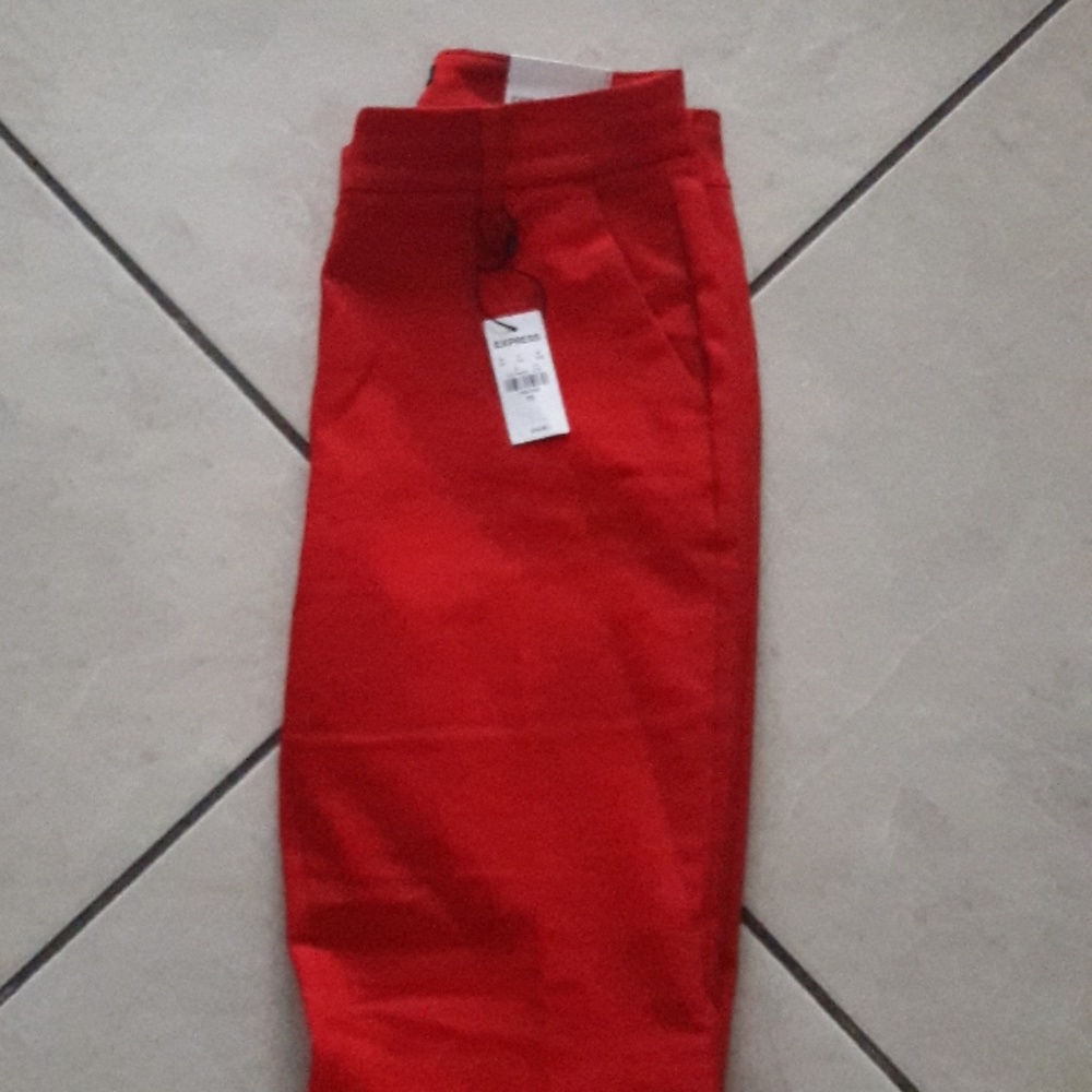 EXPRESS MIDRISE COLUMNIST IN RED